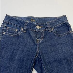 ZCO Women’s 5S (juniors) Bootcut Blue Jeans